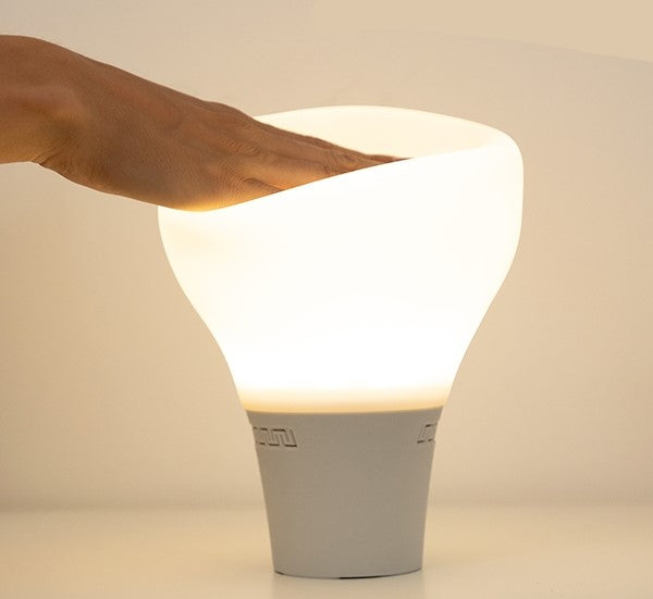 Lampada touch LED in silicone con altoparlante