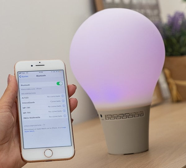 Lampada touch LED in silicone con altoparlante